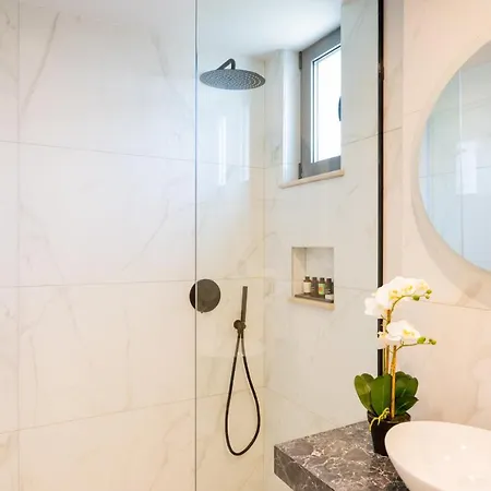 Nagia Luxury Family ヘルソニソス