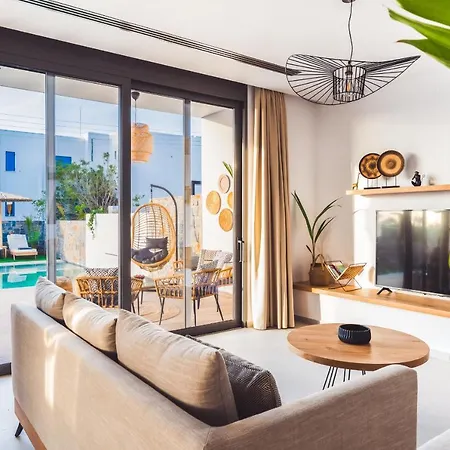 Nagia Luxury Family * Χερσόνησος